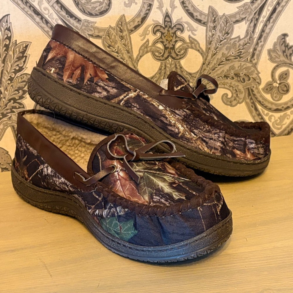 Camouflage Moccasin Slippers